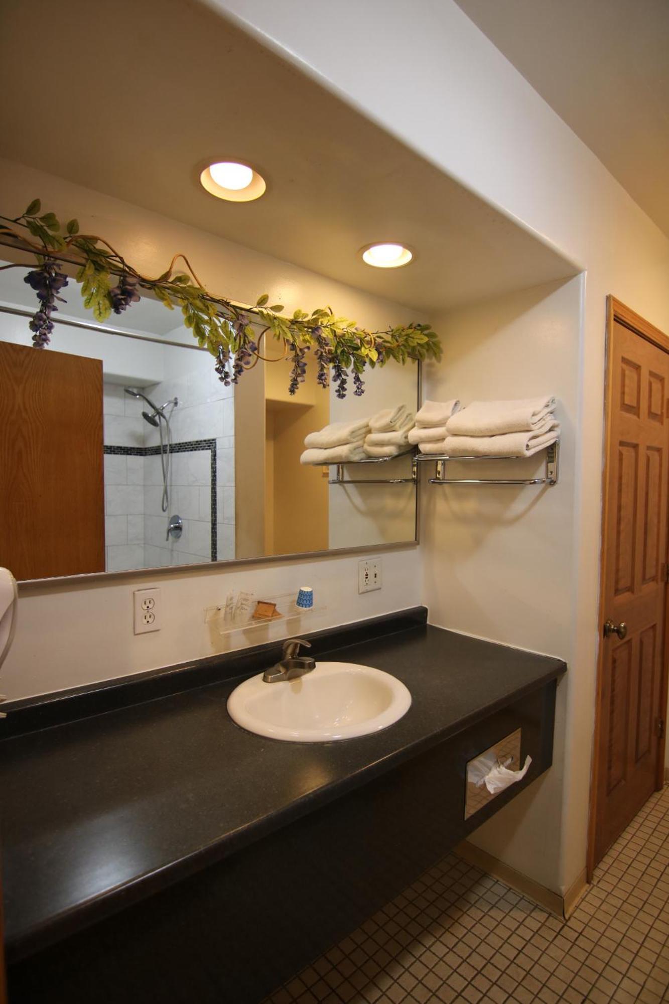 Abbey Archway Inn Φέρμπανκς Εξωτερικό φωτογραφία